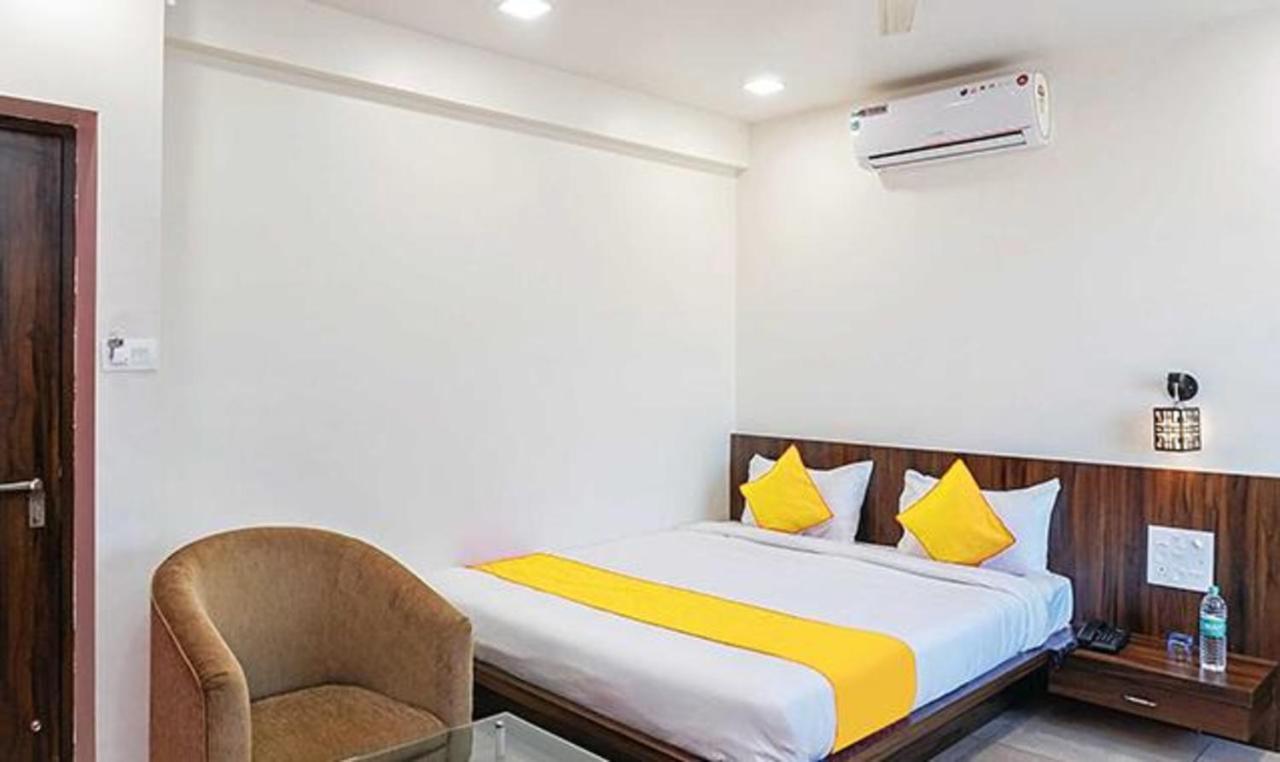 Fabhotel Karishma Palace Supe Εξωτερικό φωτογραφία
